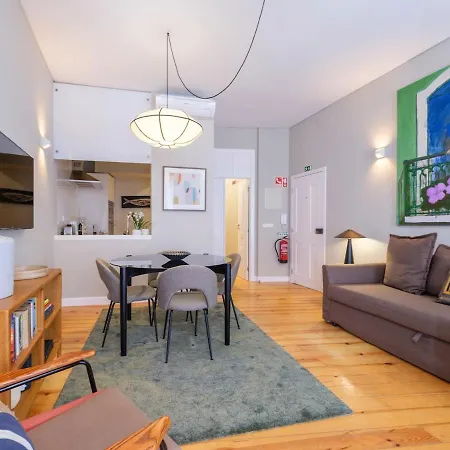 Apartamento Cozy 1st Floor Flat Chiado District With Balconies And Ac 19th Century Building Lisboa