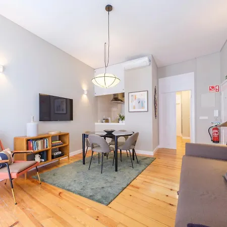 Apartmán Cozy 1st Floor Flat Chiado District With Balconies And Ac 19th Century Building Lisboa