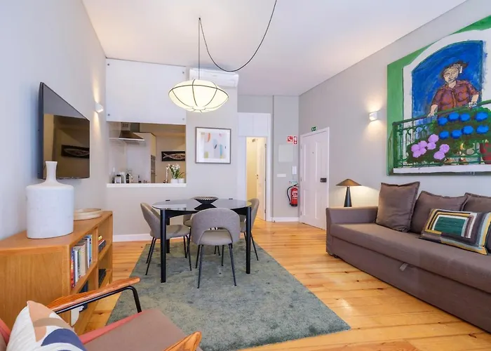 Apartamento Cozy 1st Floor Flat Chiado District With Balconies And Ac 19th Century Building Lisboa
